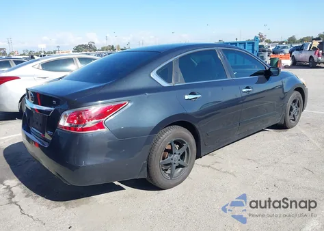 2014 Nissan Altima 2.5 S z USA, uszkodzony, nr VIN 1N4AL3AP7EN386022